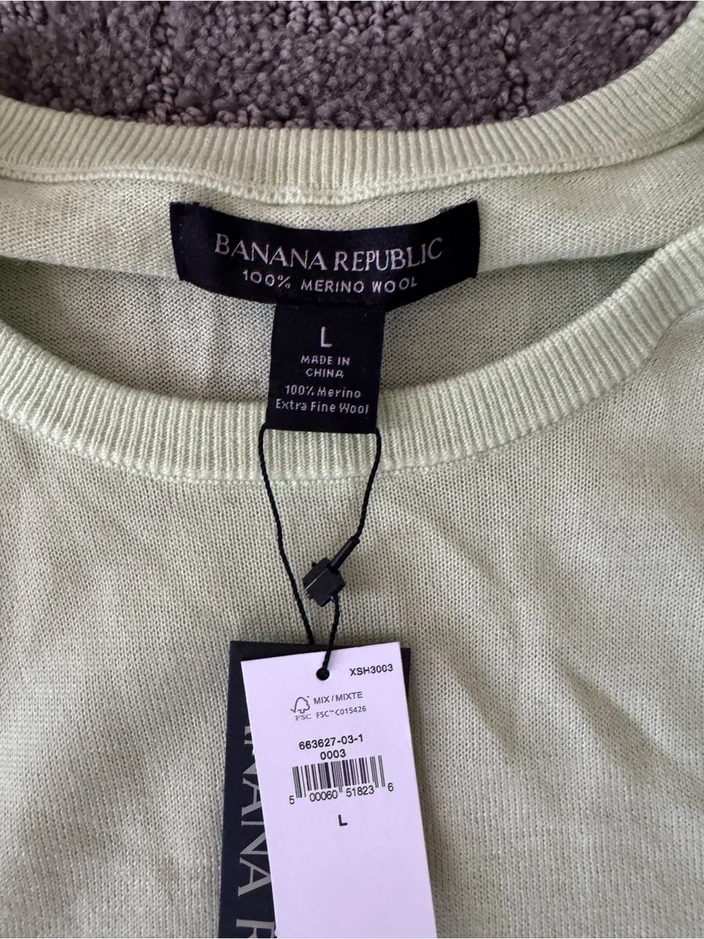 NWT Men's Banana Republic Neon Soft Lime Green Crewneck Sweater Size L